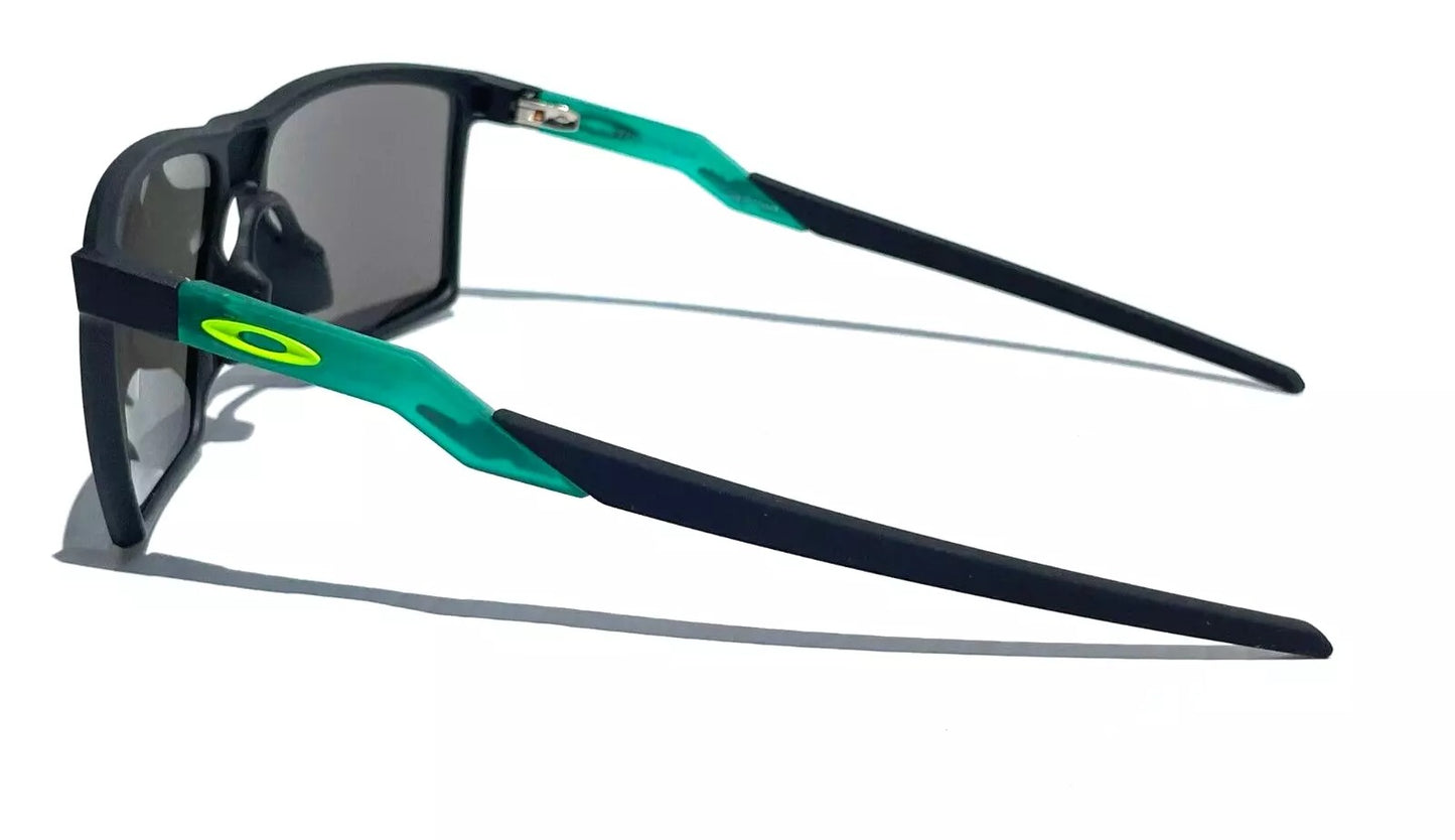 Oakley FUTURITY SUN Satin Black Frame PRIZM Jade Lens Sunglass 9482-02