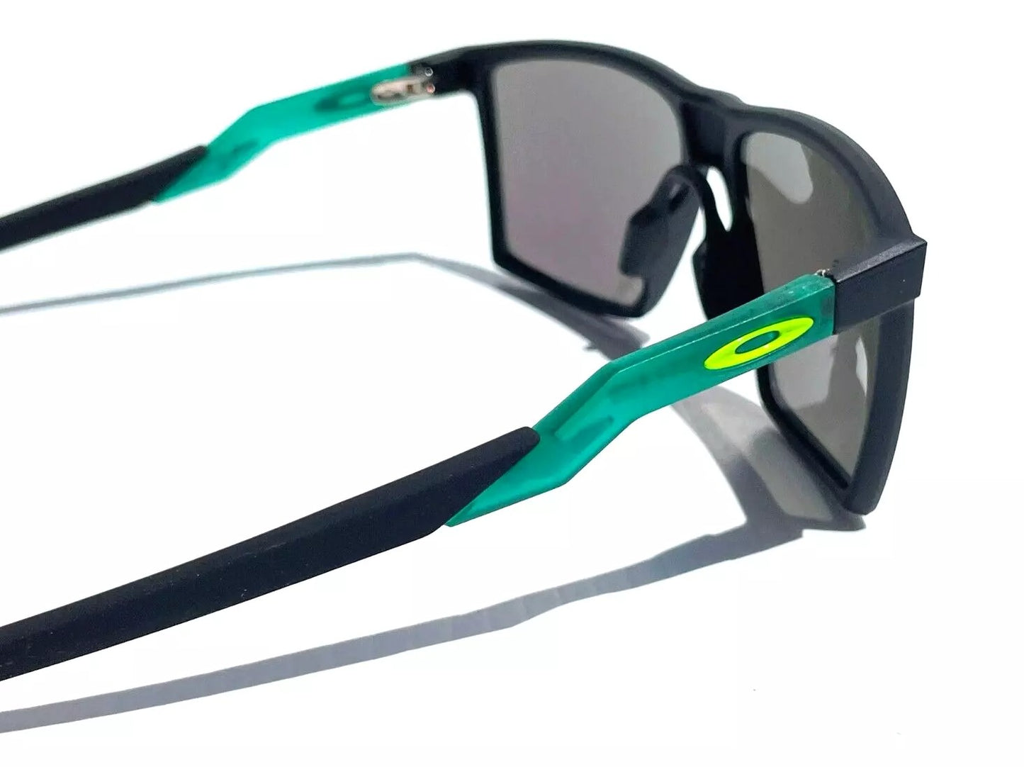 Oakley FUTURITY SUN Satin Black Frame PRIZM Jade Lens Sunglass 9482-02