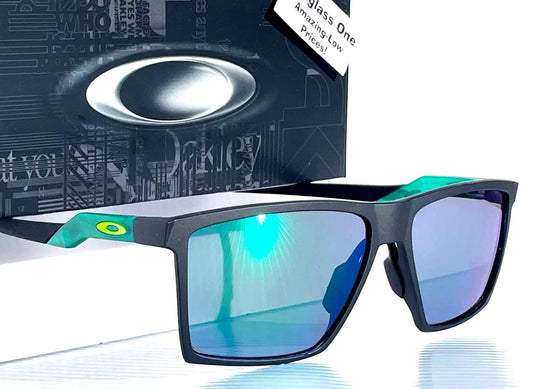 Oakley FUTURITY SUN Satin Black Frame PRIZM Jade Lens Sunglass 9482-02