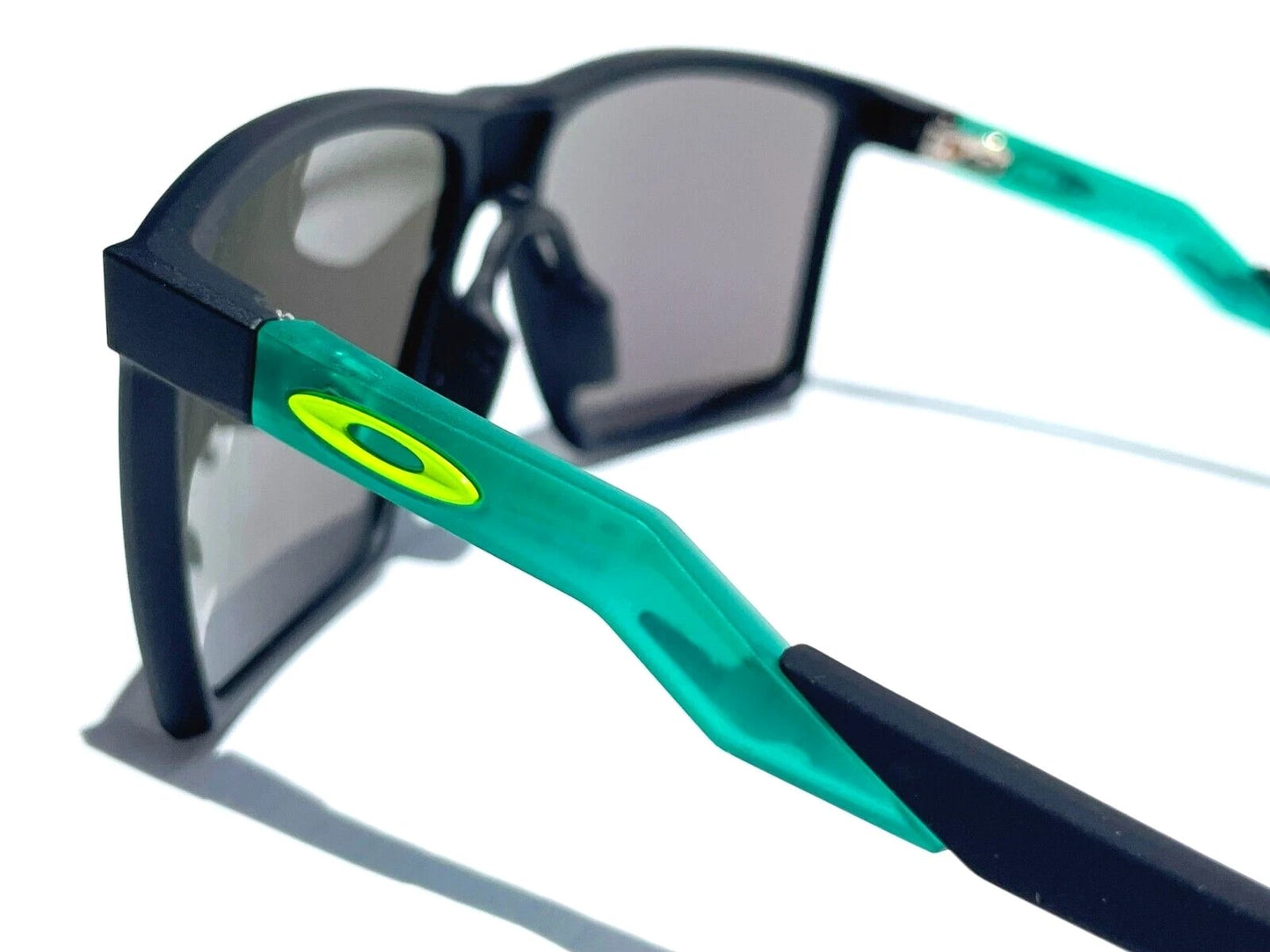Oakley FUTURITY SUN Satin Black Frame PRIZM Jade Lens Sunglass 9482-02