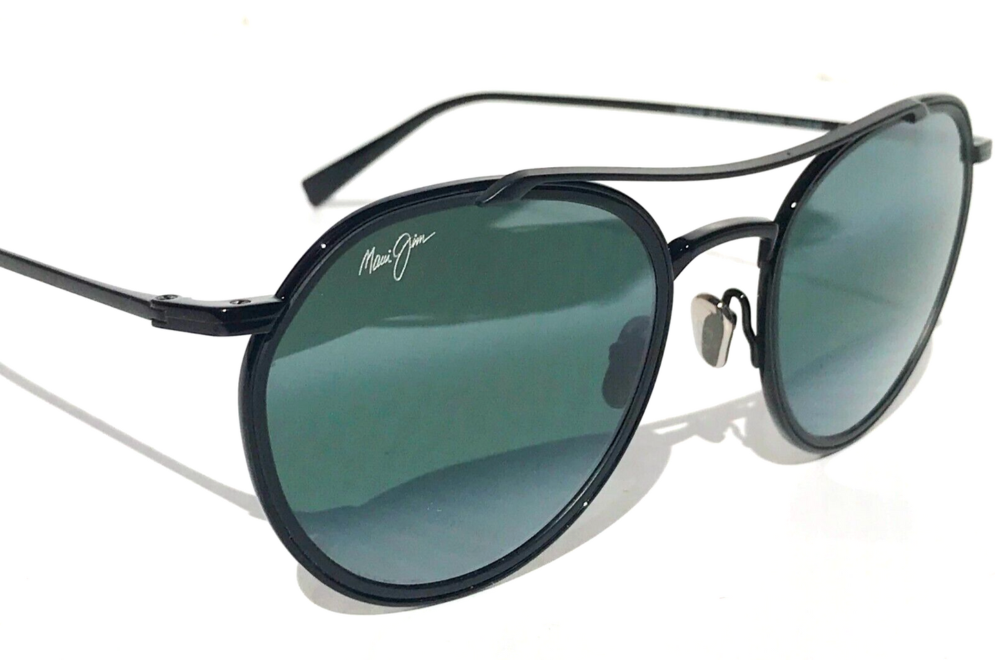 Maui Jim BOWLINE Black Gloss with Matte Round POLARIZED Gray Sunglass 557-02