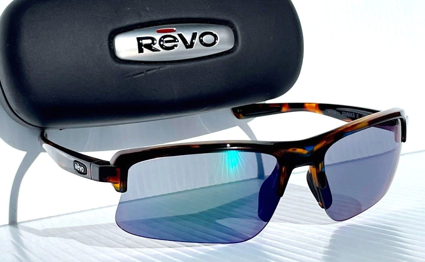 REVO ANNIKA 2 Blue Tortoise POLARIZED Evergreen Lens Sunglass RE 1203 22 GNP