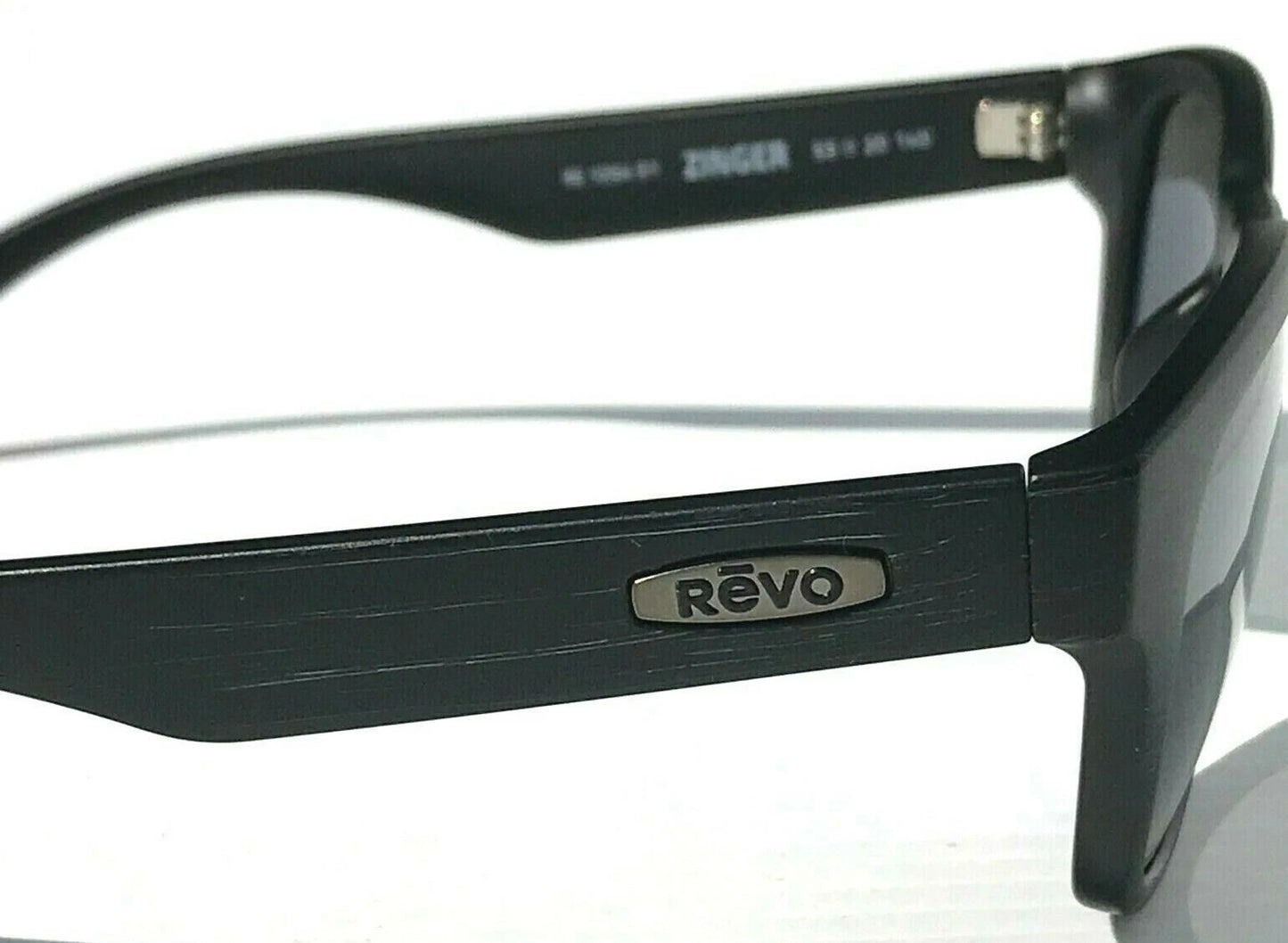 REVO ZINGER Black Scratch POLARIZED Graphite Gray Lens Sunglass RE 1054 01 GY