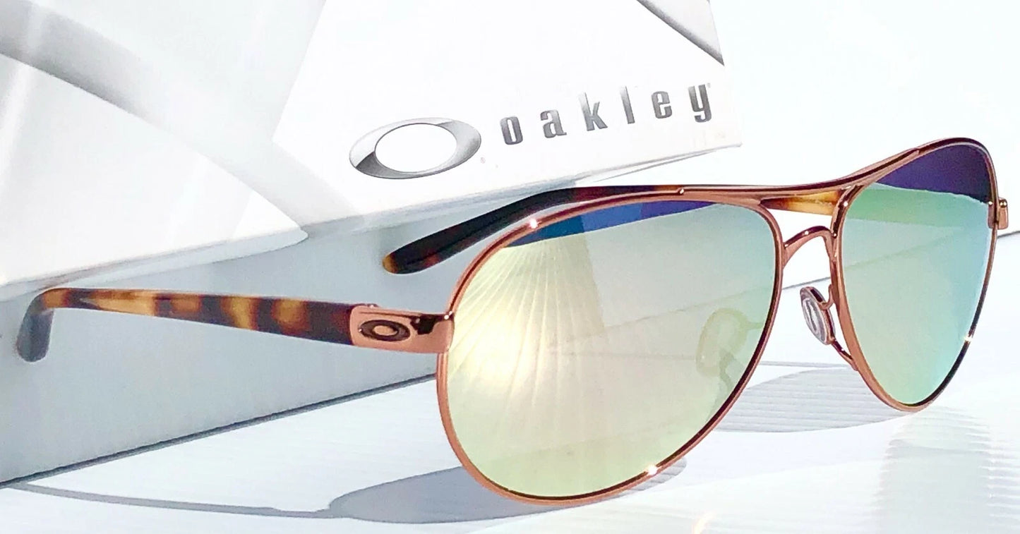 Oakley Feedback Rose Gold Frame POLARIZED Galaxy Rose Mirror Lens Sunglass oo4079
