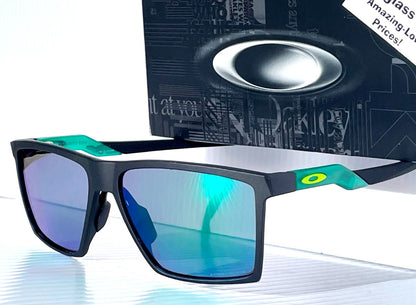 Oakley FUTURITY SUN Satin Black Frame PRIZM Jade Lens Sunglass 9482-02