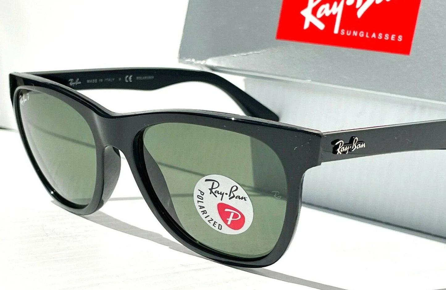 Ray Ban WAYFARER Black Frame POLARIZED G-15 Grey Green Sunglass RB4184 601/9A