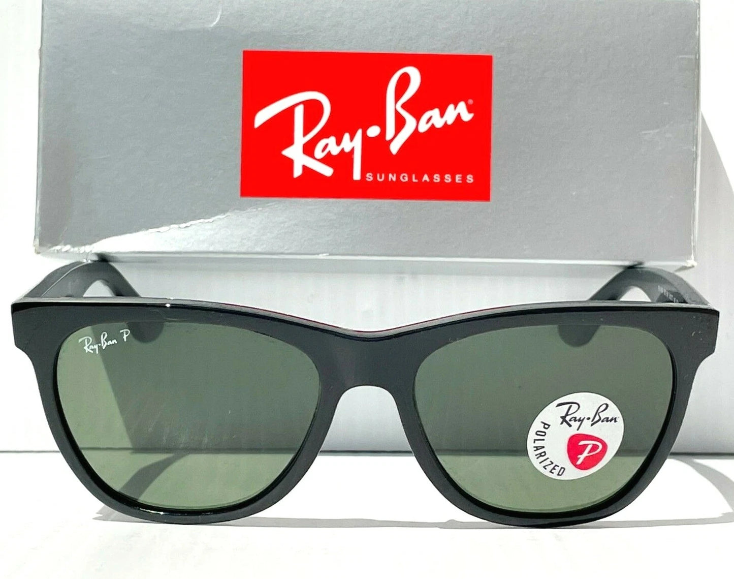 Ray Ban WAYFARER Black Frame POLARIZED G-15 Grey Green Sunglass RB4184 601/9A