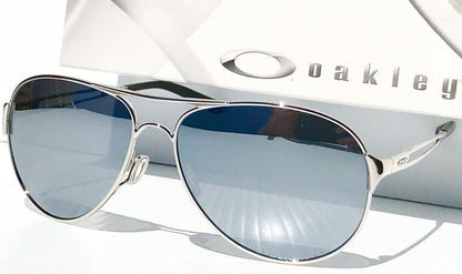 Oakley CAVEAT in Silver Frame with POLARIZED Galaxy Chrome Lens Sunglasses oo4054 - Two-Lens Bundle!