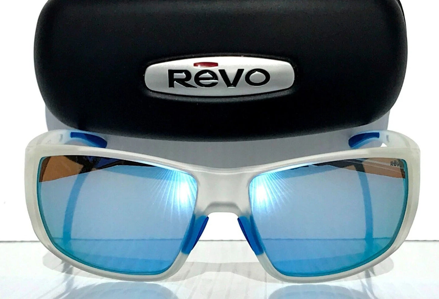 REVO DUNE Matte Crystal Clear POLARIZED Blue Lens Sunglass RE 1202 09 BL