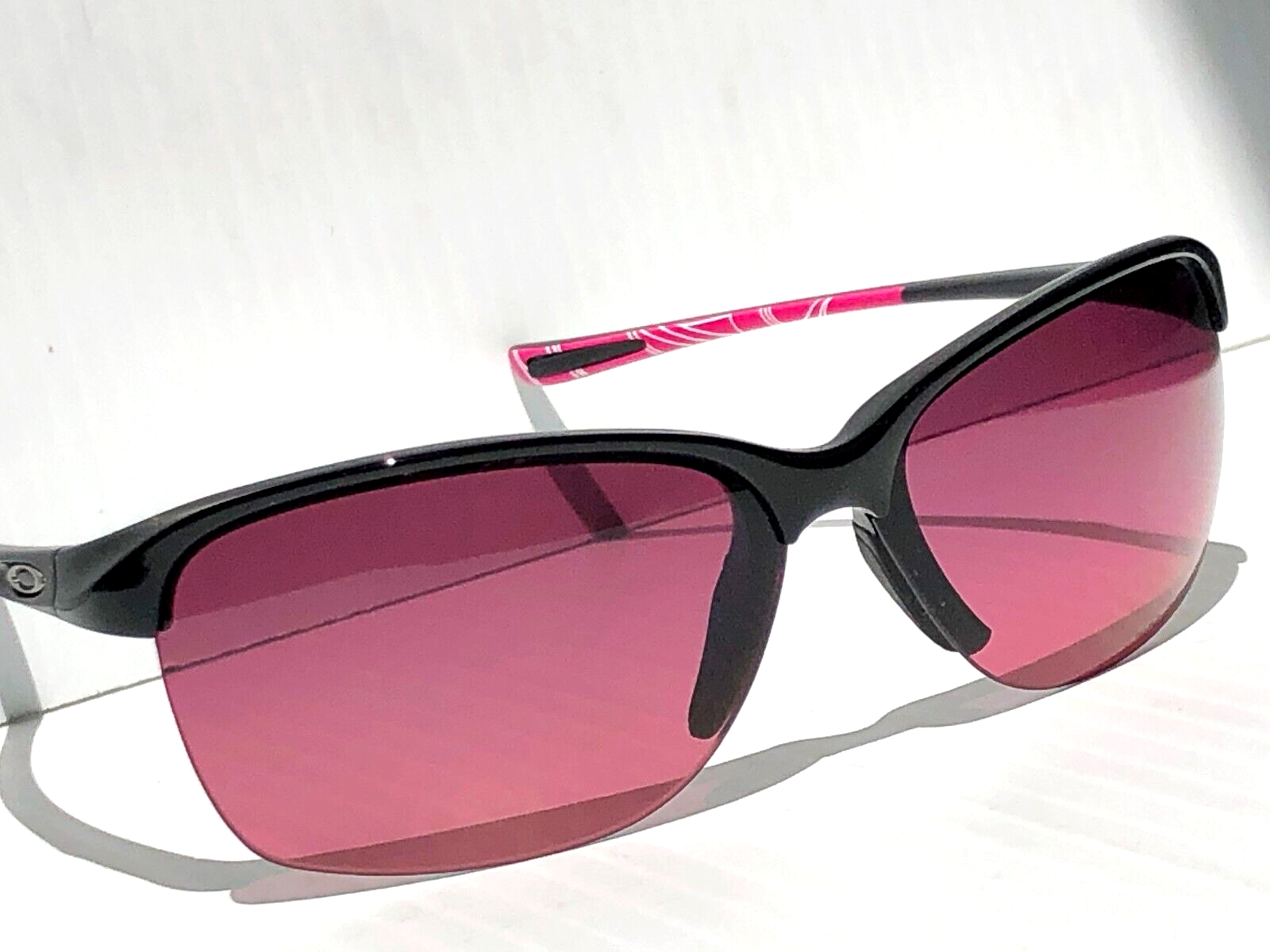 Oakley UNSTOPPABLE BREAST CANCER Polarized Rose Gradient Sunglass oo91 SunglassOne