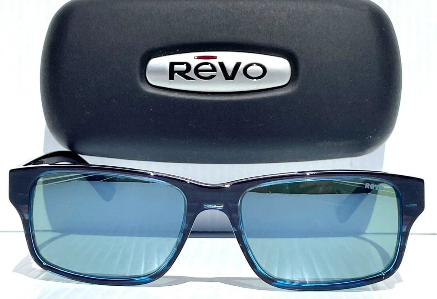 REVO FINLEY G Shiny Blue Horn POLARIZED Grey GLASS Lens Sunglass RE 1176 05 SG50