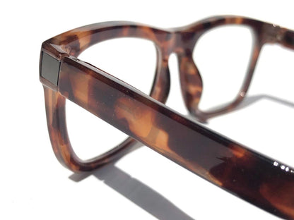 Gry Mattr DESIGNER READERS Tortoise Frame SOCIABLE Blue Light Blocking Eyewear