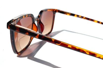 Gry Mattr DESIGNER SUN READERS CLEVER Shiny Tortoise Bifocal Sunglass