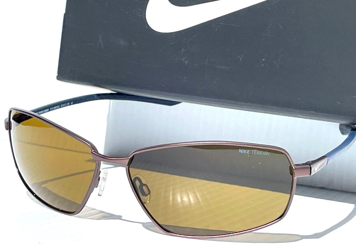 NIKE PIVOT EIGHT Satin Pewter Frame Outdoor Tint Terrain Lens Sunglass CW1089 043