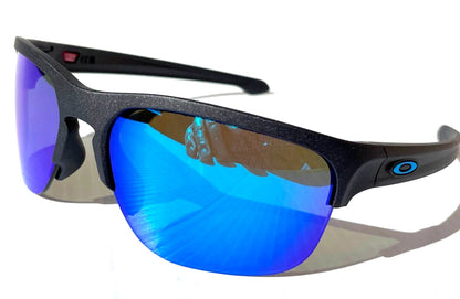 Oakley SLIVER EDGE Steel Grey Frame POLARIZED Sapphire Blue lens Sunglass oo9413-06