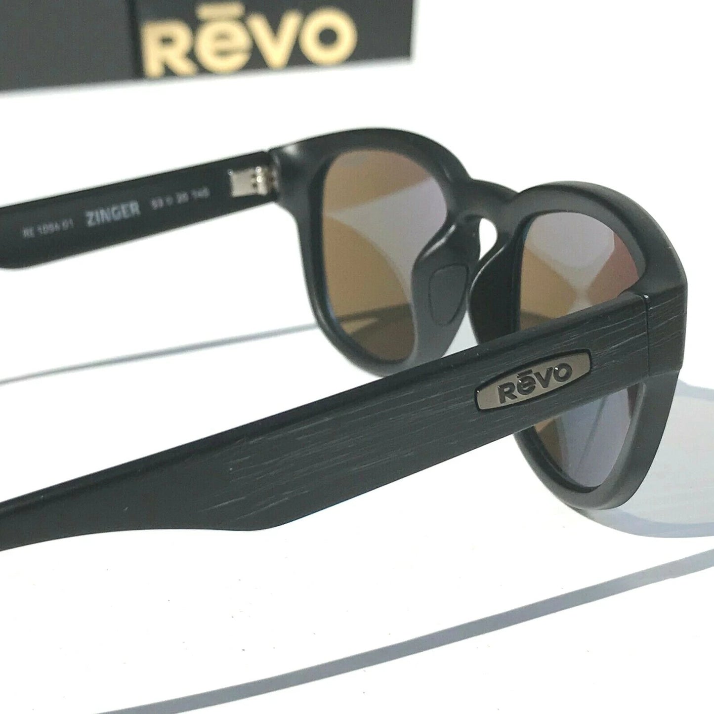 REVO ZINGER Black Scratch POLARIZED Graphite Gray Lens Sunglass RE 1054 01 GY