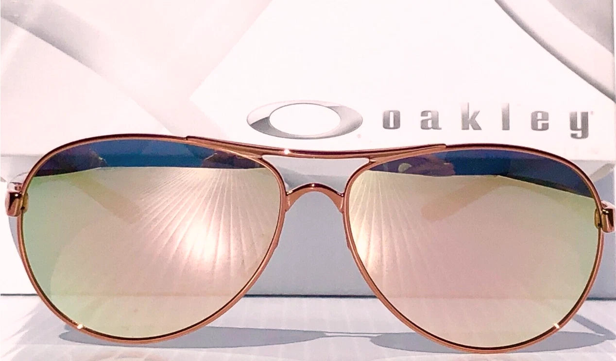 Oakley Feedback Rose Gold Frame POLARIZED Galaxy Rose Mirror Lens Sunglass oo4079