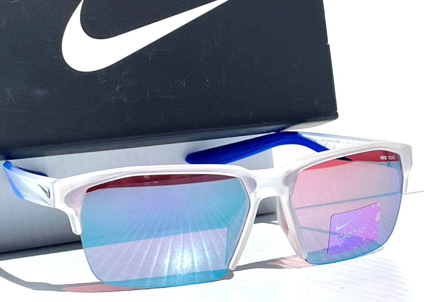 NIKE MAVERICK FREE 20 Matte Clear Frame Road Tint Mirror Lens Sunglass CW7467 975