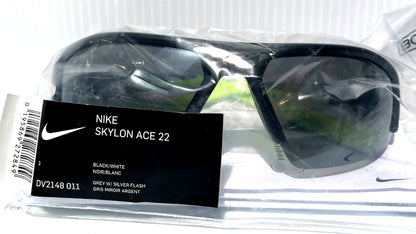 NIKE SKYLON ACE 22 Black/White Max Optics Silver Flash Lens Sunglass DV2148 011