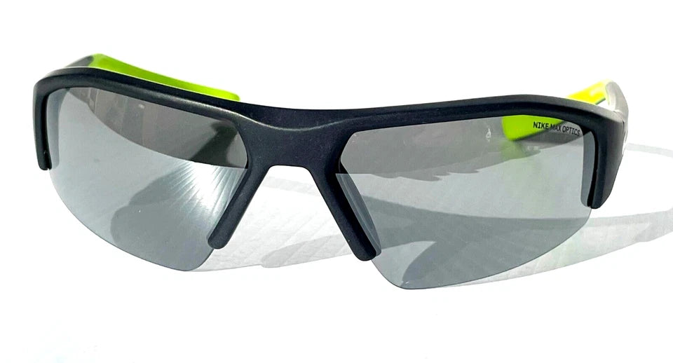 NIKE SKYLON ACE 22 Black/White Max Optics Silver Flash Lens Sunglass DV2148 011