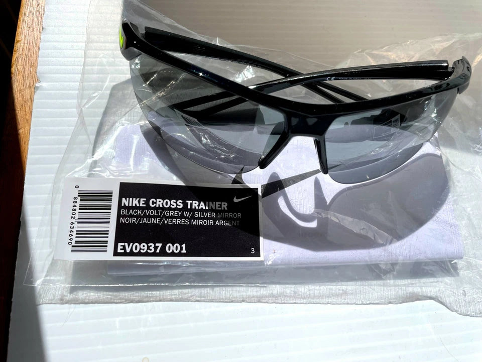 NIKE Cross Trainer Black VOLT w Silver Mirrored Lens Sunglass EV937 001