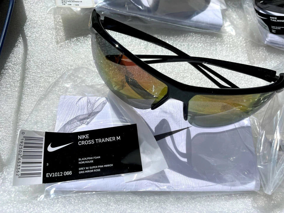 NIKE Cross Trainer M Black w Pink Foam Super Pink Mirror Sunglass EV1012 066