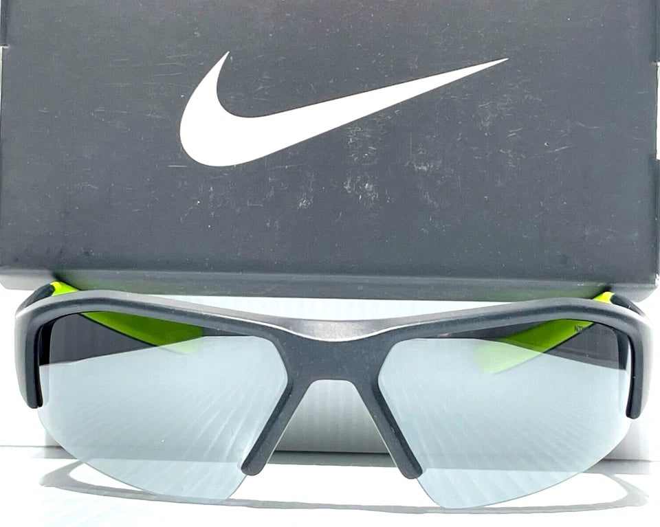 NIKE SKYLON ACE 22 Black/White Max Optics Silver Flash Lens Sunglass DV2148 011