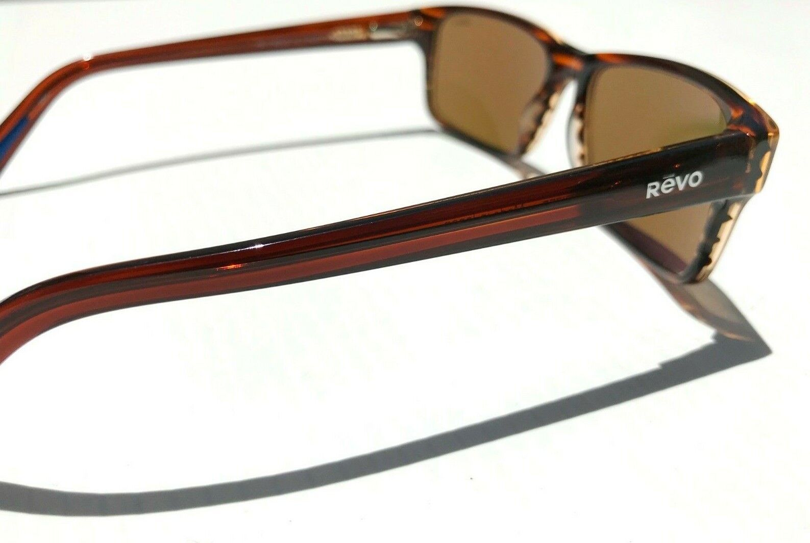 NEW Revo FINLEY Brown Horn polished POLARIZED Green ECO Sunglass